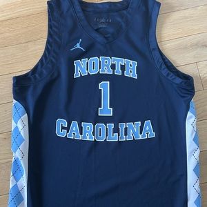 Men’s Medium Jordan UNC replica jersey #1